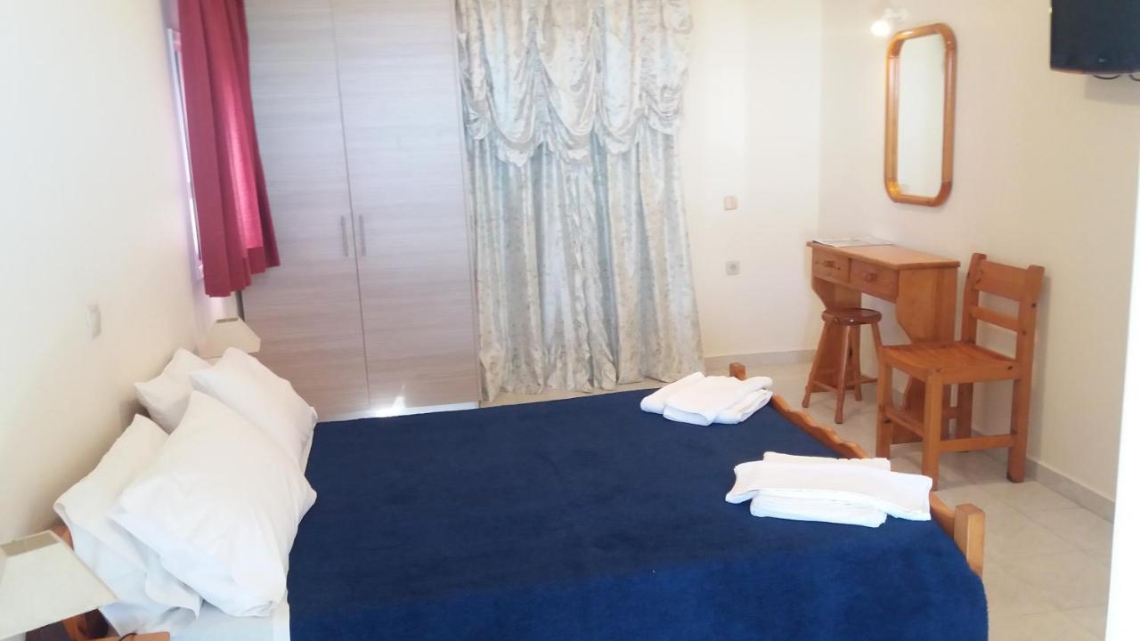 Panagiotis I & Ii Stds And Apts Apartmán *